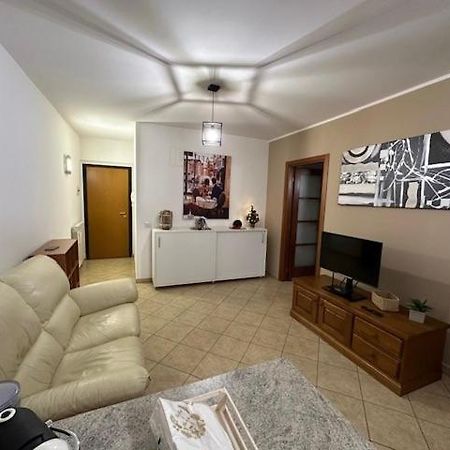 Appartamento A Torgiano Centro Bagian luar foto