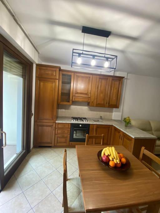 Appartamento A Torgiano Centro Bagian luar foto