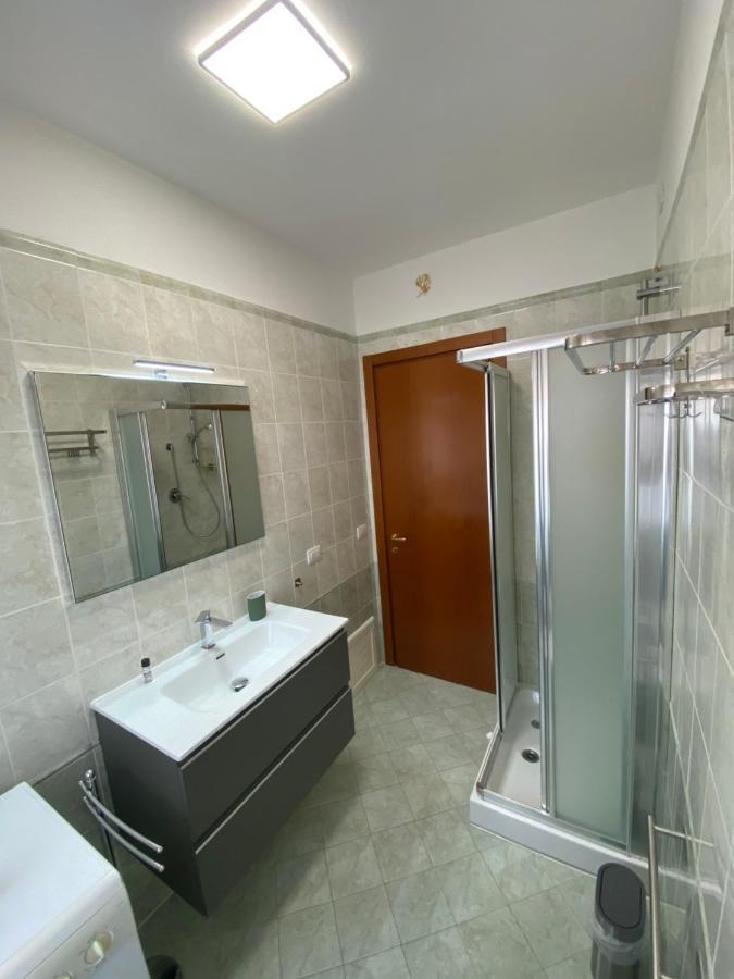 Appartamento A Torgiano Centro Bagian luar foto